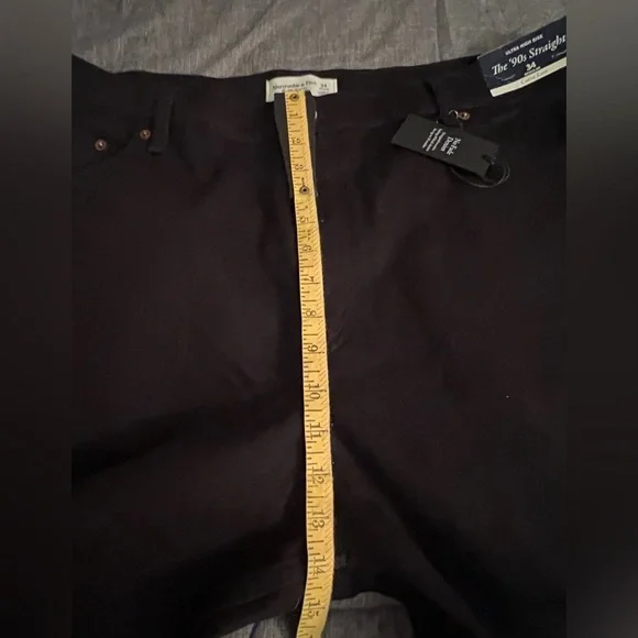 NWT Abercrombie & Fitch Curve Love Ultra High Rise 90s Straight Jean Sz 34 Black - Picture 11 of 14